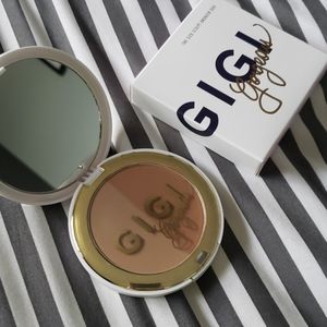 New in box Gigi Gorgeous sculpt bronzer duo